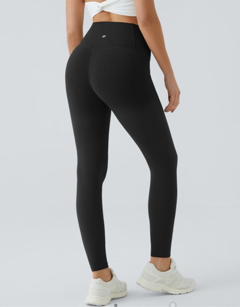 Halara High Waisted Tummy Control Side Pocket Leggings 7/8 length size small m1